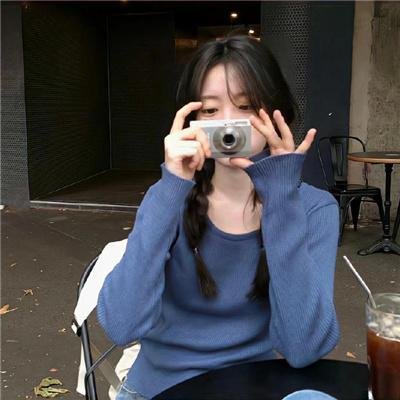 什么也不是的爱恋 海报